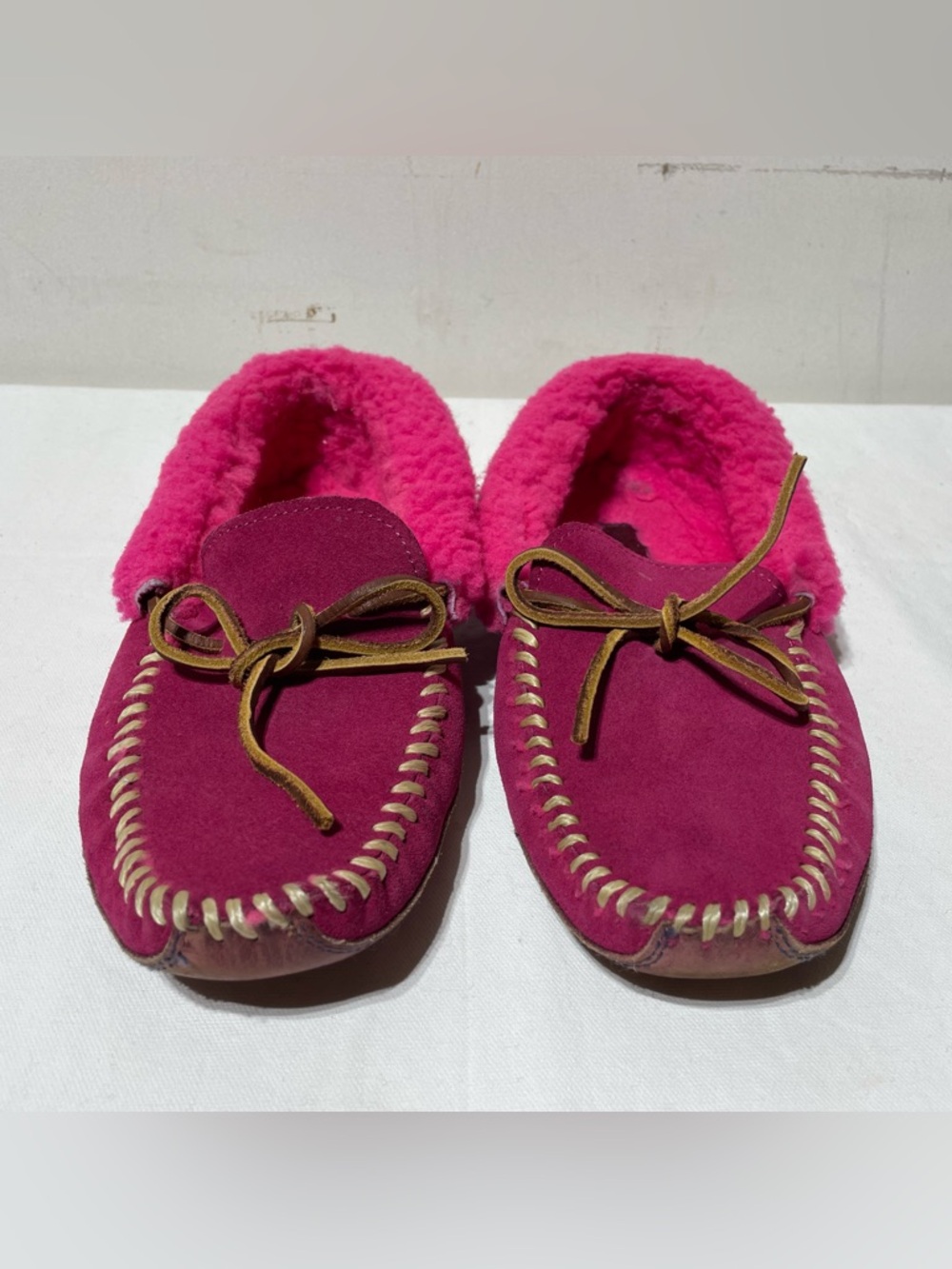Ralph Lauren Yarmond Slippers Womens 7.5 Hot Pink Suede Leather Moccasins RARE